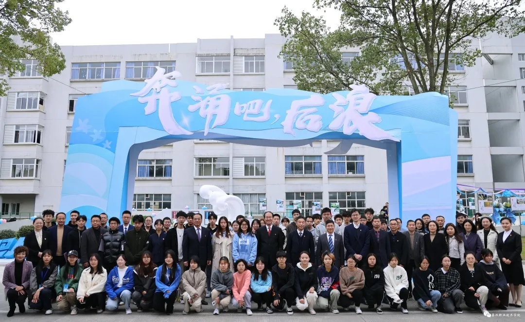 mmexport1644768139246 mmexport1644768139246