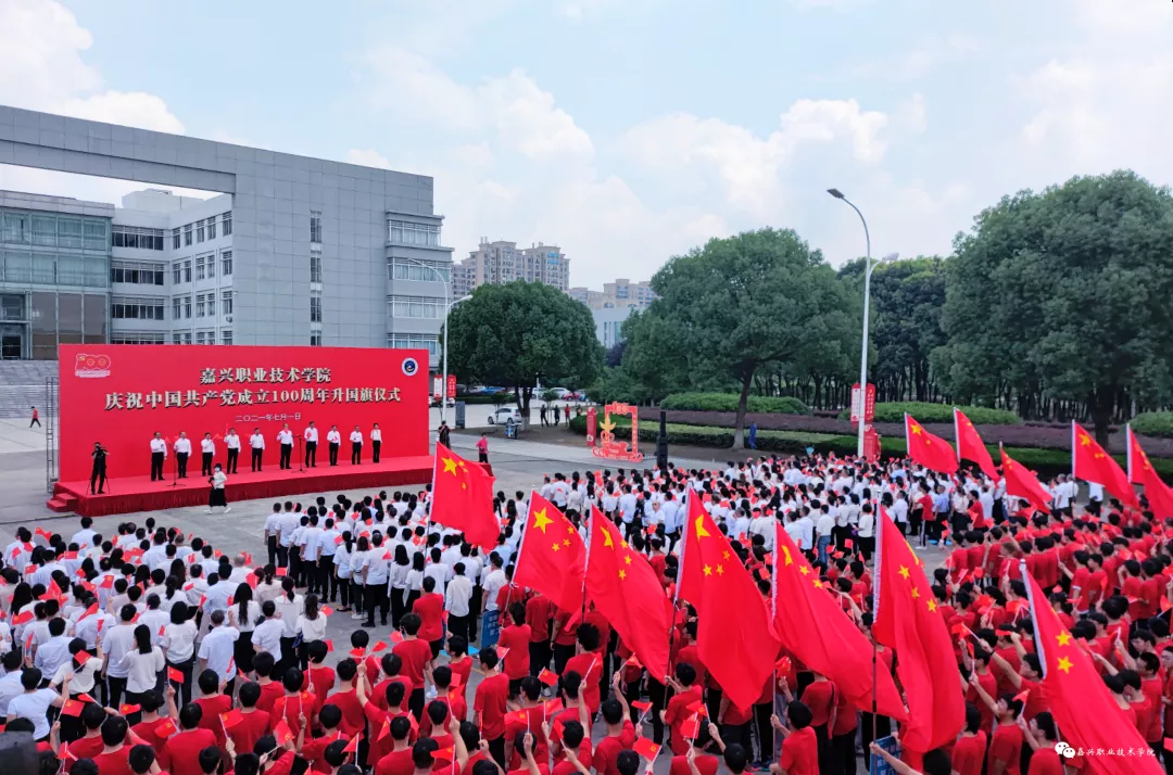 mmexport1644768122797 mmexport1644768122797