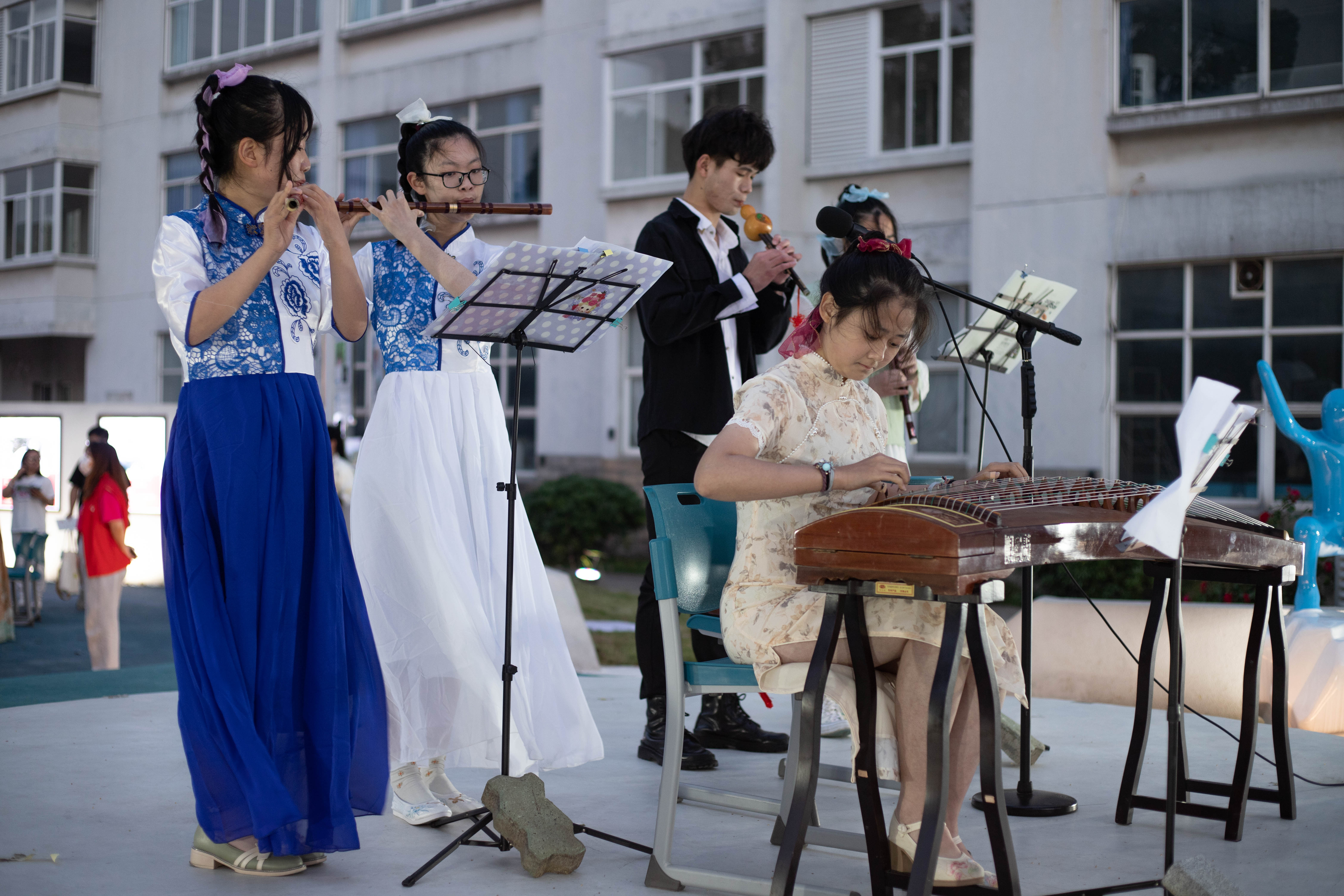 民樂合奏 民樂合奏