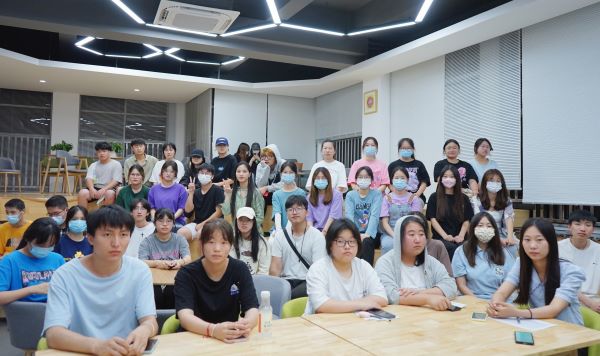 retouch_2022060921562783 retouch_2022060921562783